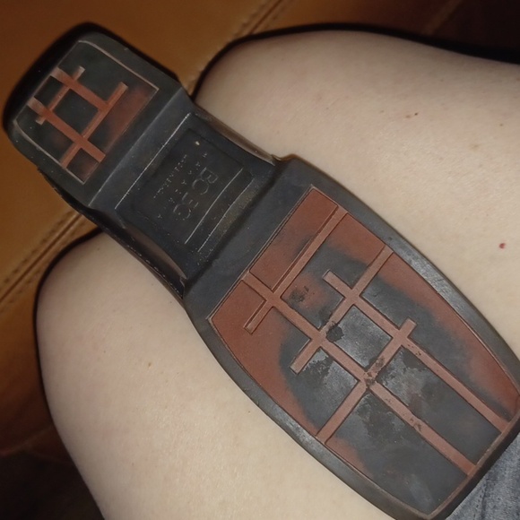 🌹Leather BCBG boots with square front - Picture 12 of 13